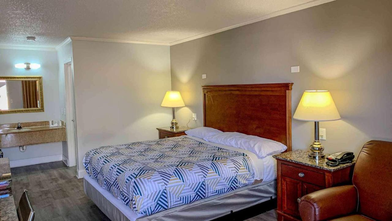 Motel 6 Newport News, Va - Fort Eustis Exterior foto